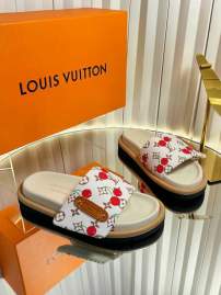 Picture of Louis Vuitton Slippers _SKULVsz35-41mnq1211495